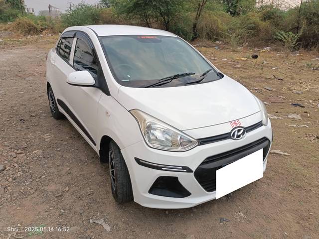 https://images10.gaadi.com/usedcar_image/4613432/original/processed_dac3b130-d1f6-4faa-a4fc-105b07e6a26c.jpg?imwidth=6400