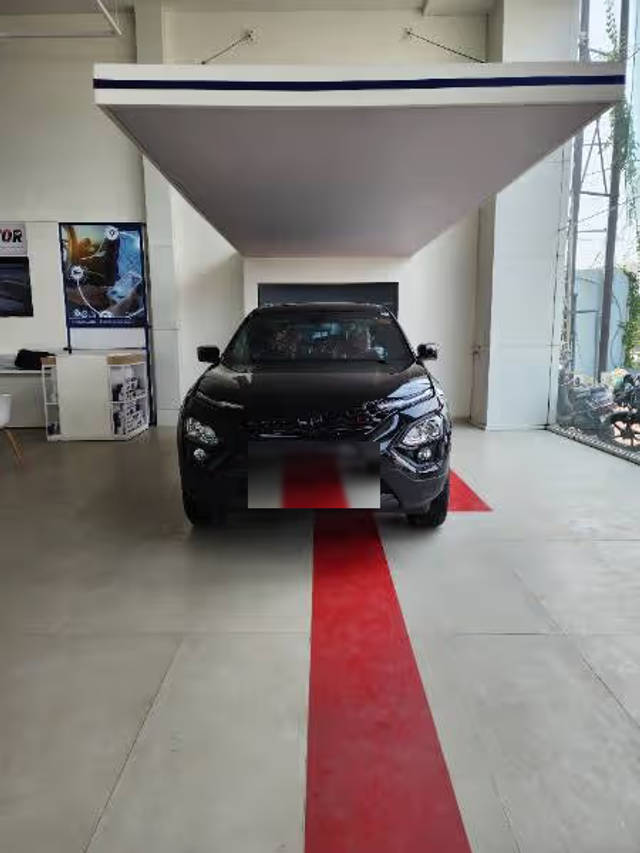 https://images10.gaadi.com/usedcar_image/4613435/original/0e1a3bcc-d492-4f72-b96d-5bb548a6bd27.png?imwidth=6402