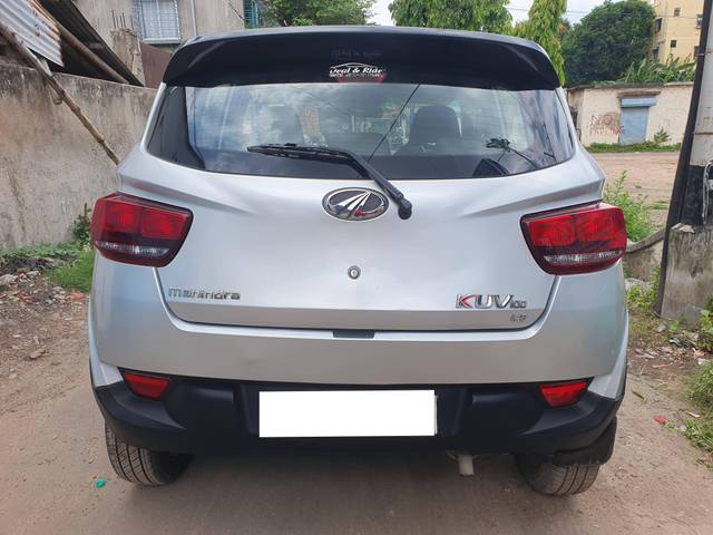 https://images10.gaadi.com/usedcar_image/4613439/original/processed_bf05afaf8b4cea5fb81e5e1775ba3596.jpg?imwidth=6401