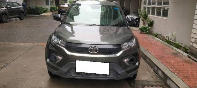 https://images10.gaadi.com/usedcar_image/4613447/original/processed_0f382bdb-292e-49ff-8db2-b94171b27fee.jpeg?imwidth=6400
