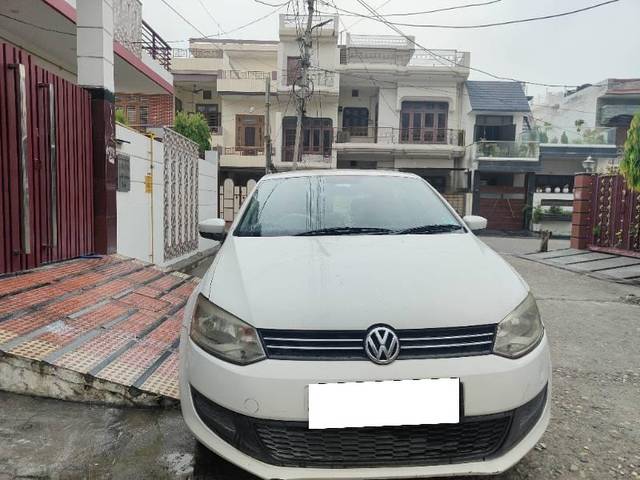 https://images10.gaadi.com/usedcar_image/4613526/original/processed_3386192e-0567-4989-829b-6d167456ed5c.jpg?imwidth=6400