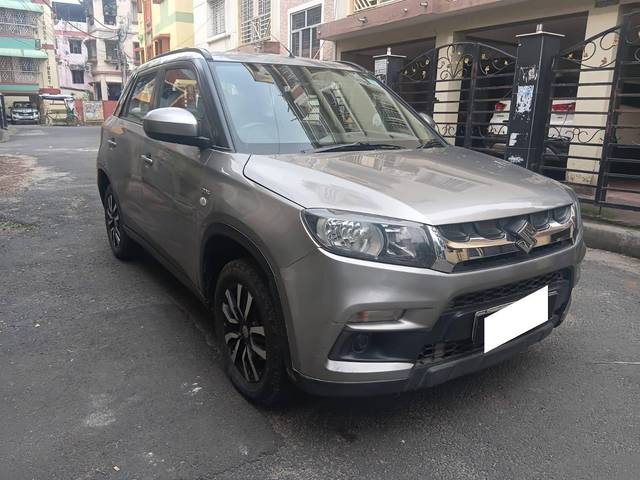https://images10.gaadi.com/usedcar_image/4613546/original/processed_c99ac13b3db8adb7836ddbc84c0ffc30.jpg?imwidth=6400