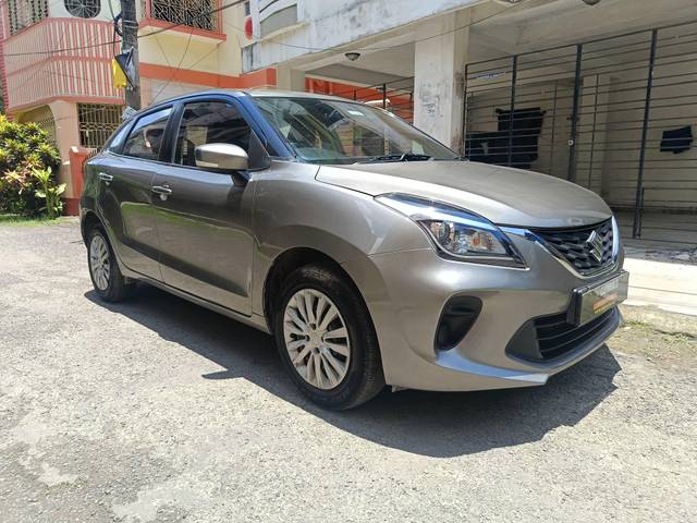 https://images10.gaadi.com/usedcar_image/4613548/original/processed_eb7ede93fd5dcfee398e4c9abdece0c9.jpg?imwidth=6400