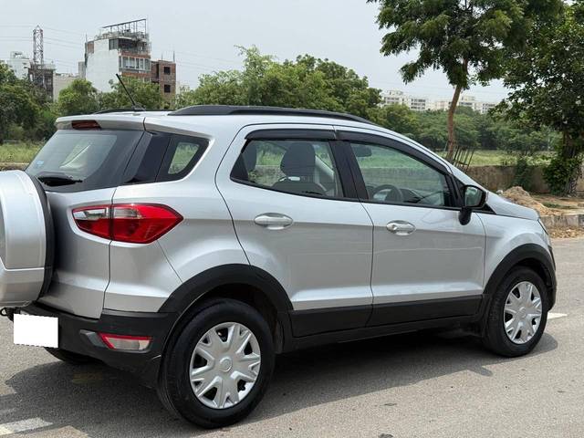 https://images10.gaadi.com/usedcar_image/4613549/original/processed_10da763001addb336d1b27622c12d3b6.jpg?imwidth=6402