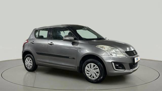 https://images10.gaadi.com/usedcar_image/4613559/original/71a451bc7ba77e88e97def3234be6c57.jpg?imwidth=6400