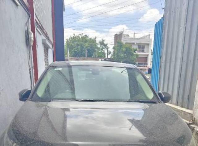 https://images10.gaadi.com/usedcar_image/4613580/original/processed_63dde608-684f-411a-a5a3-595ba4cc1494.jpg?imwidth=6402