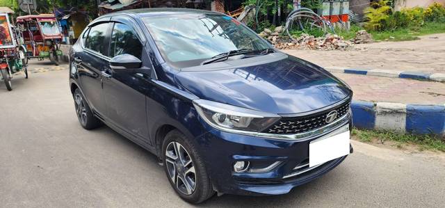 https://images10.gaadi.com/usedcar_image/4613584/original/processed_b2033d447c3f323203cd97feb3be711d.jpg?imwidth=6400