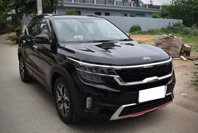 https://images10.gaadi.com/usedcar_image/4613593/original/processed_07a68f27abf52528bfde1e9a9b05dbd2.jpg?imwidth=6400