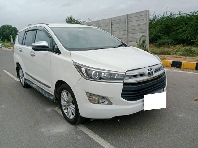 https://images10.gaadi.com/usedcar_image/4613594/original/processed_df261dfef96b142fa44463e7667ab740.jpg?imwidth=6400