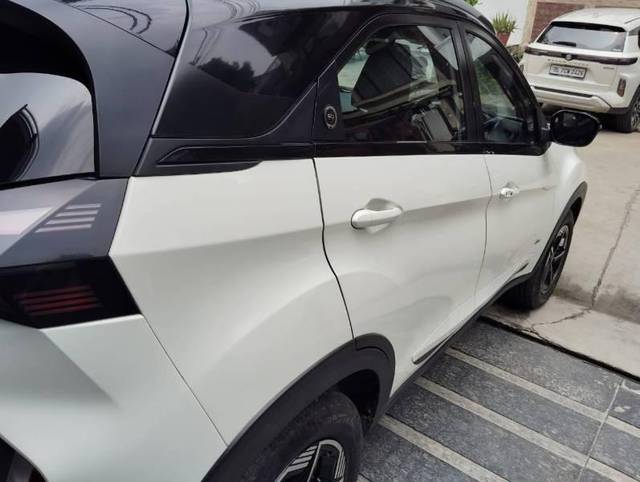 https://images10.gaadi.com/usedcar_image/4613603/original/processed_processed_477c0071-6cc9-4ce1-b230-63f9e8e437e4.jpg?imwidth=6402