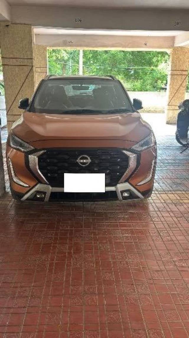https://images10.gaadi.com/usedcar_image/4613606/original/processed_0d9f36d5-8b63-4535-8ff2-04580e99470f.jpeg?imwidth=6400