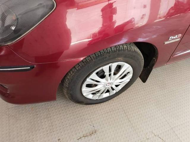 https://images10.gaadi.com/usedcar_image/4613608/original/processed_4b39f159-8d4d-4d7b-aed6-9c0e9ff847f7.jpg?imwidth=6402