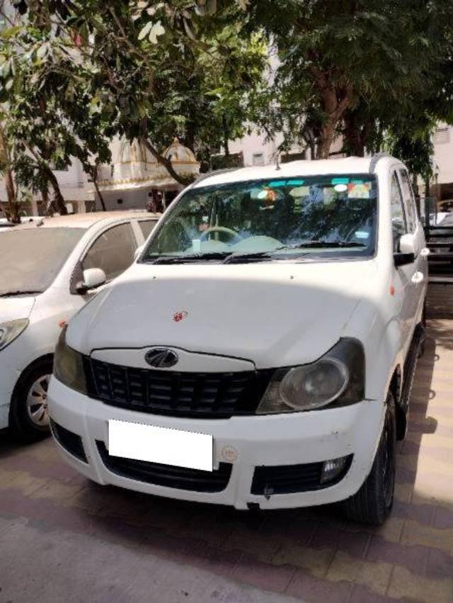 https://images10.gaadi.com/usedcar_image/4613668/original/processed_3f29a8b6-0ff3-4f09-84bf-96eb497f2738.jpg?imwidth=6402