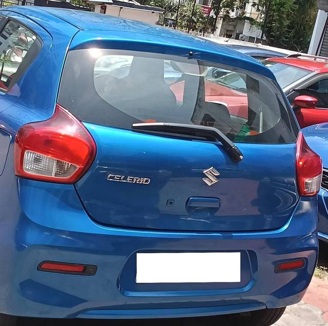 https://images10.gaadi.com/usedcar_image/4613676/original/processed_5bdce3b925059bd85c34a12ce3e6020e.jpg?imwidth=6401