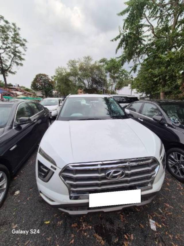 https://images10.gaadi.com/usedcar_image/4613677/original/processed_86d4cfa3-794b-407b-ba83-f641e7dfc9f1.jpg?imwidth=6401