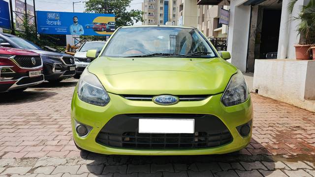 https://images10.gaadi.com/usedcar_image/4613707/original/processed_2b801e69ca90c82f1c096a9d97c13fe2.jpg?imwidth=6400