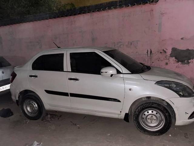 https://images10.gaadi.com/usedcar_image/4613732/original/processed_e7c2ef32-4e1f-4532-81f3-55363d674438.jpeg?imwidth=6401