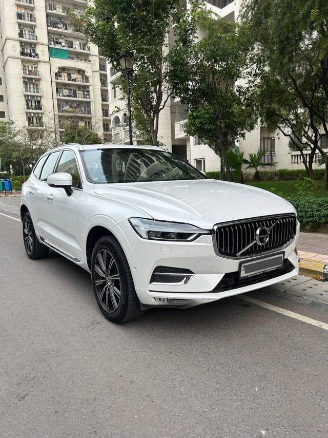 https://images10.gaadi.com/usedcar_image/4613794/original/processed_94210dd0eb5e84f3c39c0ea09fb55d75.jpg?imwidth=6400