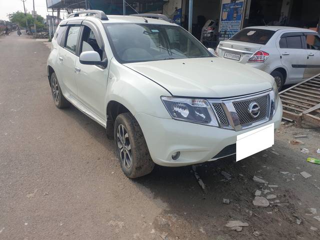 https://images10.gaadi.com/usedcar_image/4613811/original/processed_5064d605cce93b00e0284a9fb440dde5.jpg?imwidth=6400