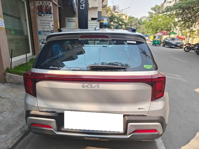 https://images10.gaadi.com/usedcar_image/4613813/original/processed_7ecb5d8a-9cab-44f2-9899-2c19ed2ac7c8.jpeg?imwidth=6401
