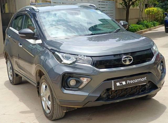https://images10.gaadi.com/usedcar_image/4613830/original/processed_1c0299b26b2aa0cfec07339336ab4009.jpeg?imwidth=6400