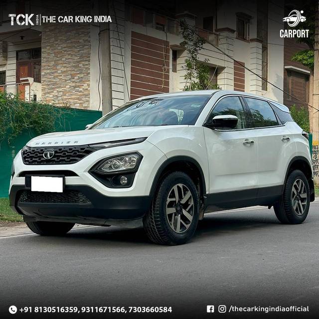 https://images10.gaadi.com/usedcar_image/4613833/original/processed_2d7ec0a17e543b90758e3071b7ec9a85.jpg?imwidth=6402