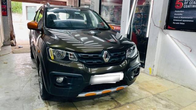 https://images10.gaadi.com/usedcar_image/4613836/original/processed_d7ce4f7b-4e7a-43fc-aed8-3031ba45acba.jpeg?imwidth=6400