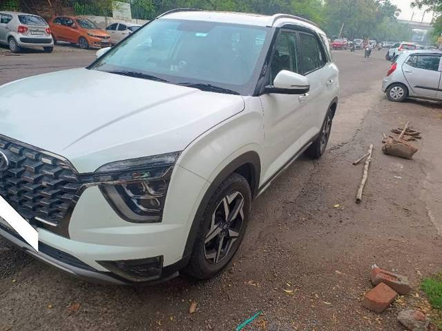 https://images10.gaadi.com/usedcar_image/4613862/original/processed_94647e5b-eb9d-419f-b4f8-dce55688aeff.jpg?imwidth=6400