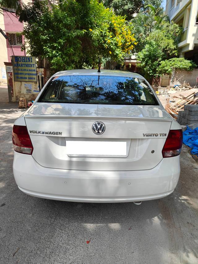 https://images10.gaadi.com/usedcar_image/4613881/original/processed_5f7fa3af3ec3392c5105bfa34277d5d0.jpg?imwidth=6402