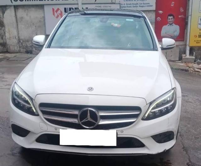 https://images10.gaadi.com/usedcar_image/4613897/original/processed_d55c6956-b691-47e2-8397-eb6cc4e395a0.jpg?imwidth=6400