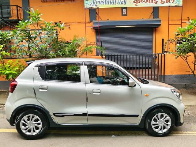 https://images10.gaadi.com/usedcar_image/4613960/original/processed_db04f634d1d161123f58a706f4d291b3.jpg?imwidth=6401