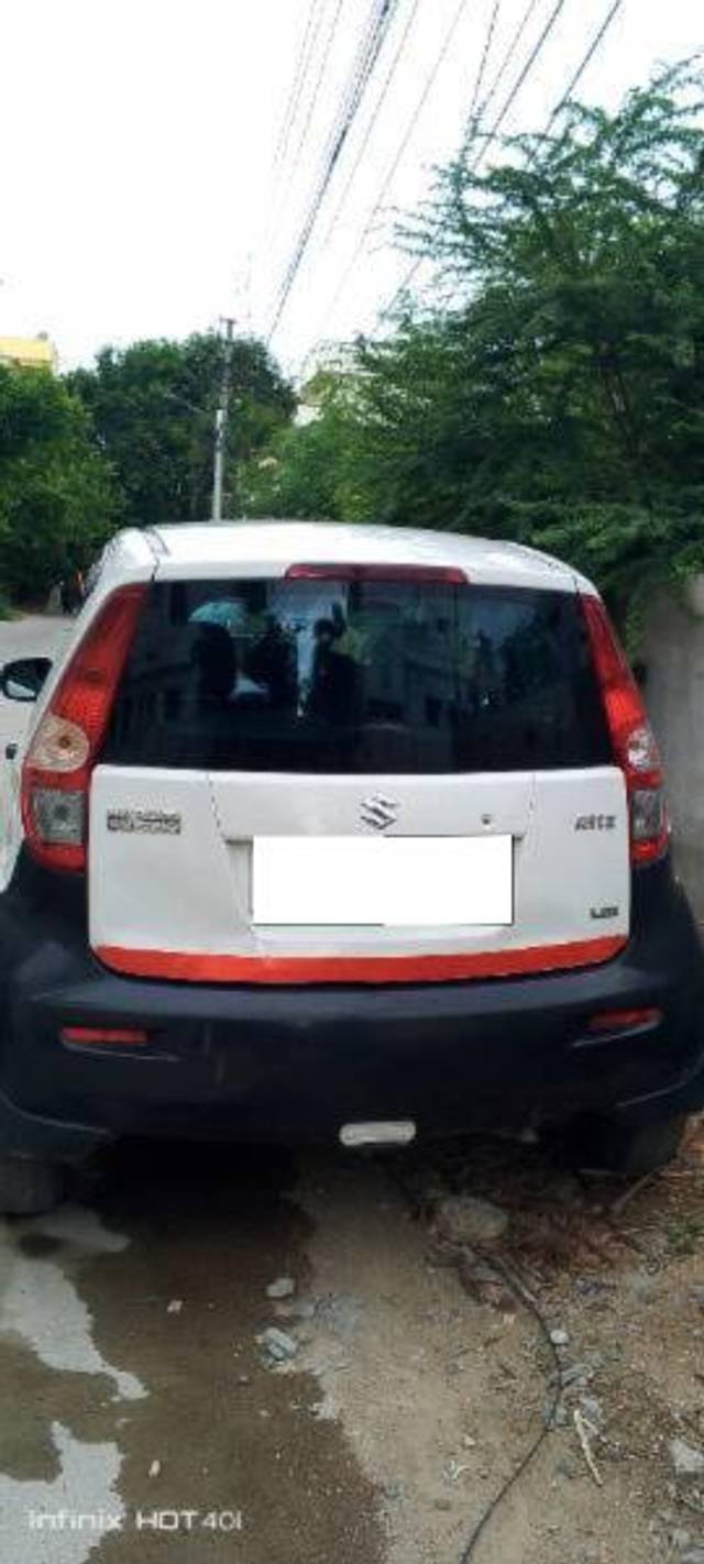 https://images10.gaadi.com/usedcar_image/4613962/original/processed_1c1dee77-59a5-4b6f-bf9b-fd17af75163e.jpg?imwidth=6401