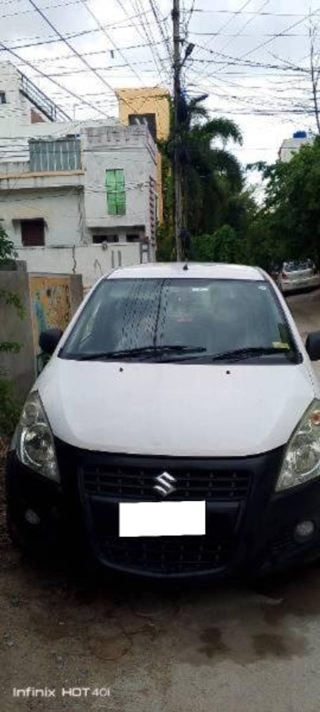 https://images10.gaadi.com/usedcar_image/4613962/original/processed_f83a27ae-2f70-4596-907f-22b3838404f5.jpg?imwidth=6400