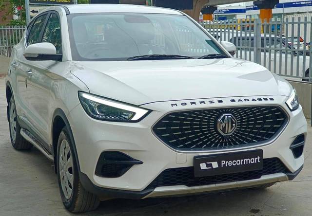https://images10.gaadi.com/usedcar_image/4613976/original/processed_cb782332b2a768068e4dfd7a73c203ca.jpeg?imwidth=6400