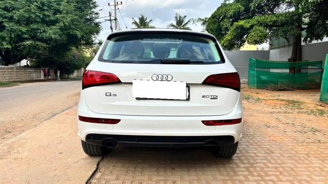 https://images10.gaadi.com/usedcar_image/4613992/original/processed_38c2452f-c327-4f86-833b-d2035b8e8d24.jpg?imwidth=6402