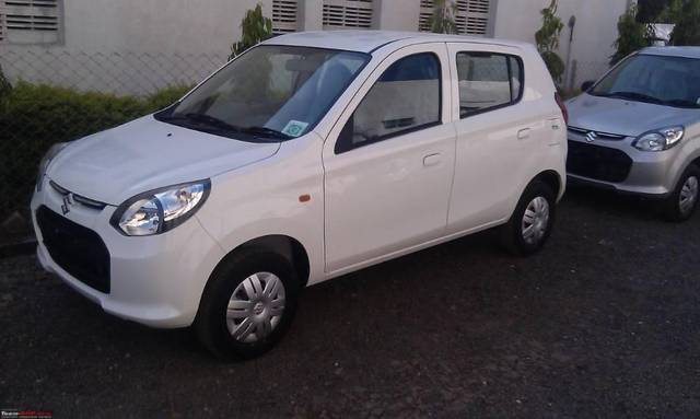 https://images10.gaadi.com/usedcar_image/4614002/original/processed_c7f5995d-2a35-40d0-9704-7a865e31dd34.jpg?imwidth=6400