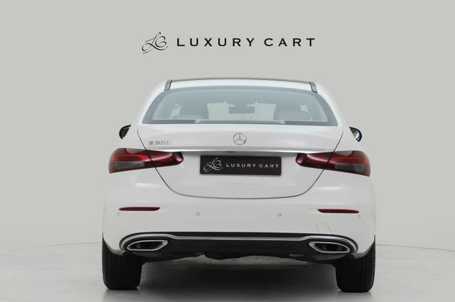 https://images10.gaadi.com/usedcar_image/4614009/original/processed_bc12687a372ccb1dc6bcfaedc36b238f.jpg?imwidth=6402