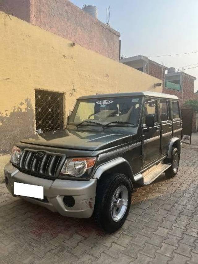 https://images10.gaadi.com/usedcar_image/4614075/original/processed_16bd21fe-278a-4999-a2a8-d3e6cf948623.jpeg?imwidth=6400