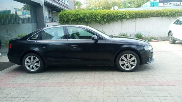 https://images10.gaadi.com/usedcar_image/4614082/original/processed_845df96111067909a59972578909eace.jpg?imwidth=6401