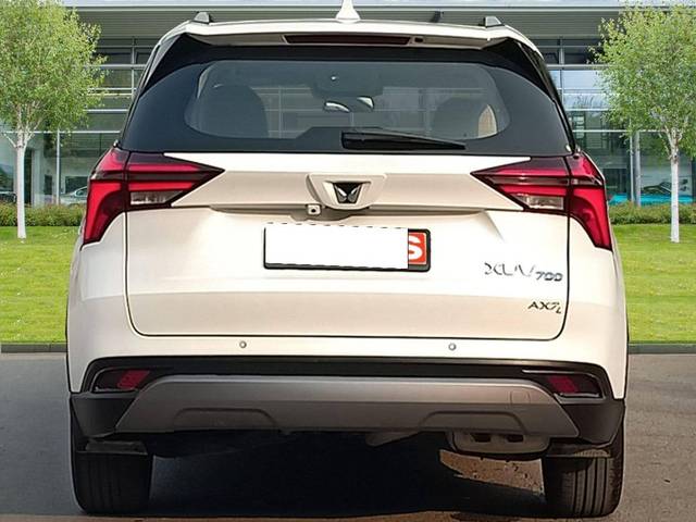 https://images10.gaadi.com/usedcar_image/4614085/original/processed_dc8b9afcdc5ffb3faed4618cce477440.jpg?imwidth=6402