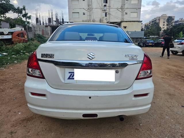 https://images10.gaadi.com/usedcar_image/4614112/original/processed_e6c4399eea0a0c38b7c3f7d58486c124.jpg?imwidth=6402