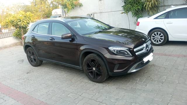 https://images10.gaadi.com/usedcar_image/4614130/original/af96eb8604900f1e126f5000e0939be5.jpg?imwidth=6400