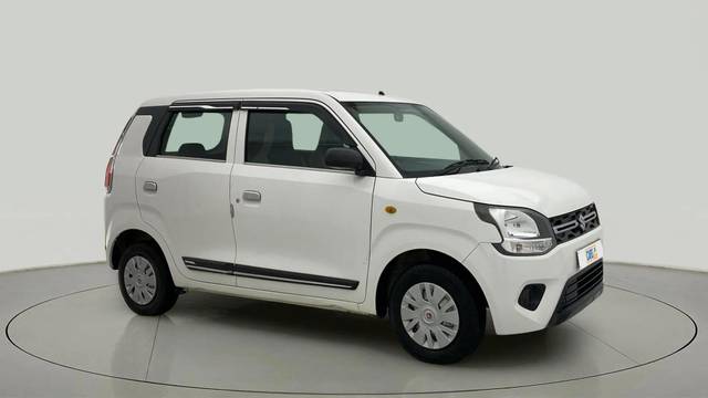 https://images10.gaadi.com/usedcar_image/4614146/original/e8a6392791e122ff92778b5df215d769.jpg?imwidth=6400