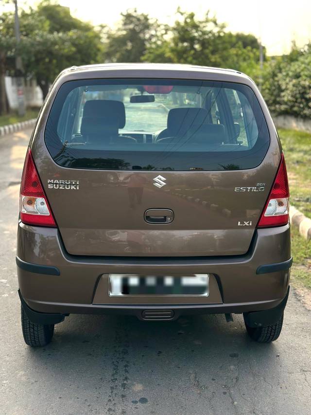 https://images10.gaadi.com/usedcar_image/4614167/original/processed_875e733f06668a75db483c9039bfb2b7.jpg?imwidth=6401