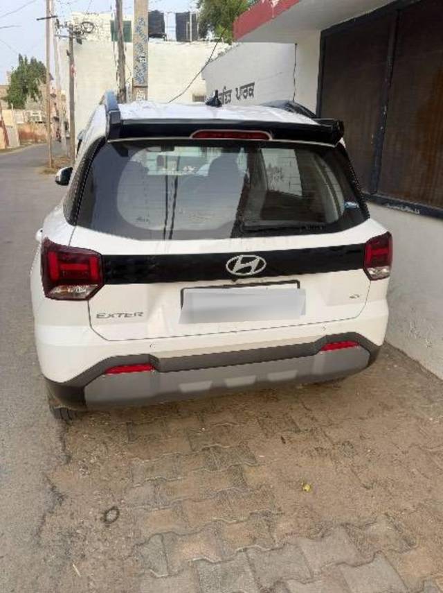 https://images10.gaadi.com/usedcar_image/4614214/original/processed_b6969644-f044-4cc9-9667-c9f4a99ec910.jpeg?imwidth=6401
