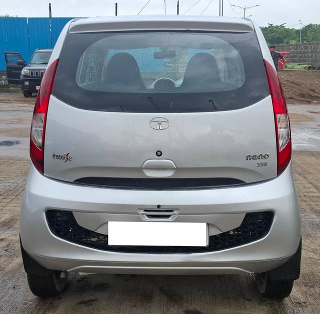 https://images10.gaadi.com/usedcar_image/4614219/original/processed_48a064c545832dcd126160ea1285bb19.jpg?imwidth=6402
