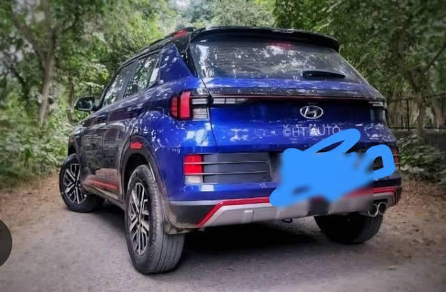https://images10.gaadi.com/usedcar_image/4614220/original/c80a1bd1-34cb-4bb4-8bda-c2eb9678b966.png?imwidth=6401