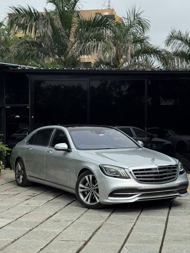 https://images10.gaadi.com/usedcar_image/4614227/original/fce31285d91c126c779d24b32bd22e7f.jpg?imwidth=6400