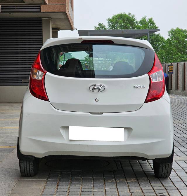 https://images10.gaadi.com/usedcar_image/4614249/original/processed_f7137744ae3f74a7533166b3fc57c068.jpg?imwidth=6401