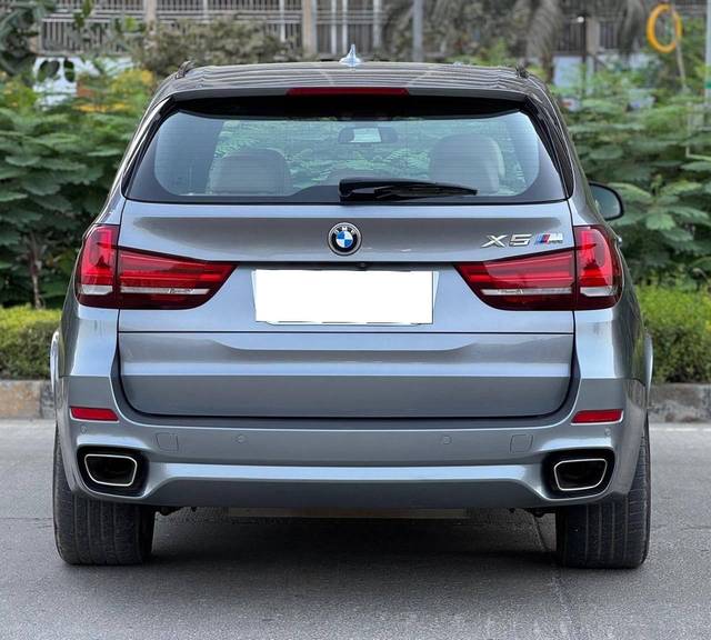 https://images10.gaadi.com/usedcar_image/4614253/original/processed_1cb5481c-8bee-4b7b-bc09-468f3dc96097.jpg?imwidth=6401